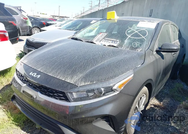 3KPF24AD9RE811264: 43449943