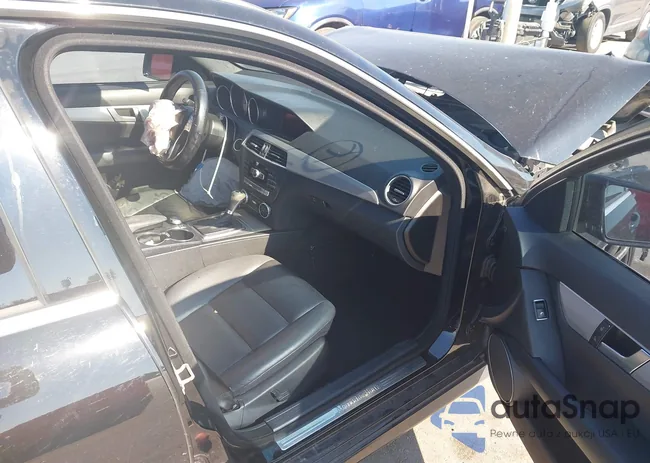 WDDGF4HB9EG210952: 43450057