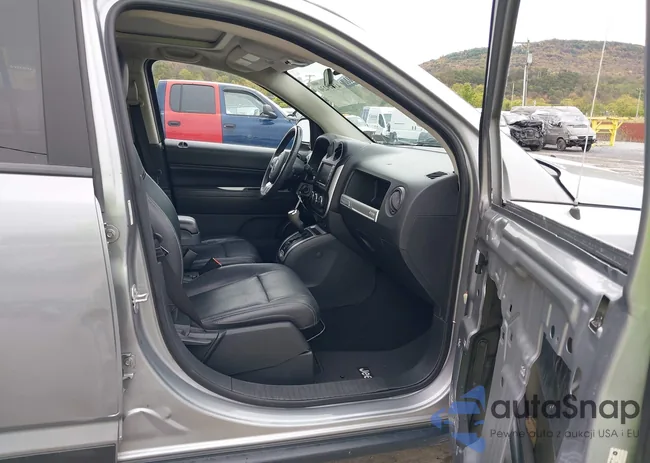 1C4NJDEB8FD189812: 43449230