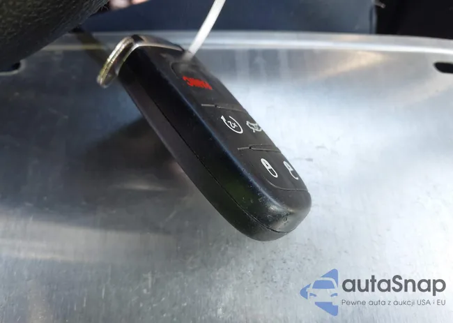 2C3CDXBG1PH660515: 43449256