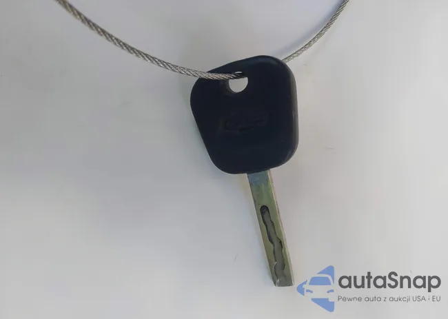 1GCHSBE36G1375925: 43449292