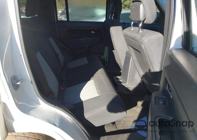 1J4PP2GK6AW106412: 43449475