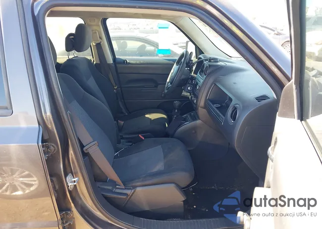 1C4NJPBA1GD622286: 43449531