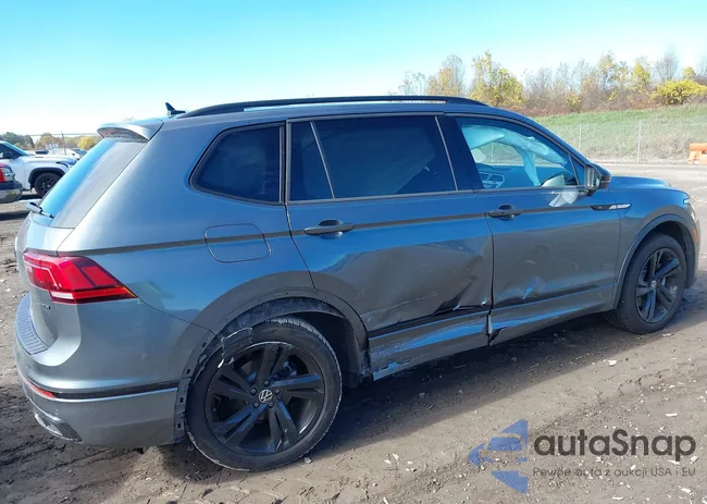 3VV8B7AX4RM220237: 43450675