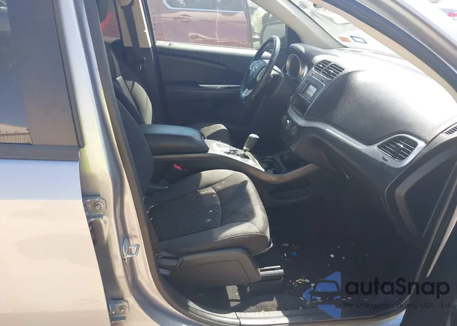 3C4PDCAB2JT253877: 43450704