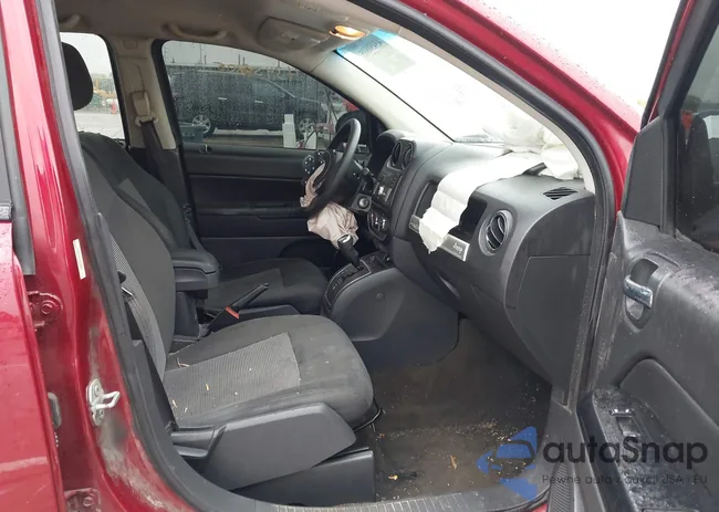 1C4NJDBB7HD105678: 43450805