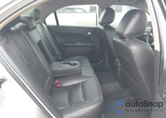 3FAHP0JG5BR330526: 43450906