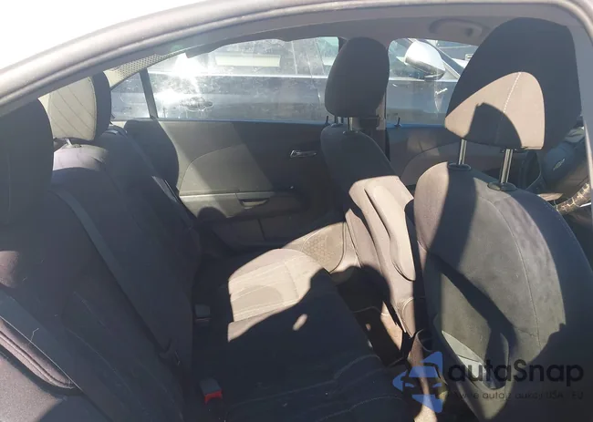 1G1JC5SG2F4122758: 43450957