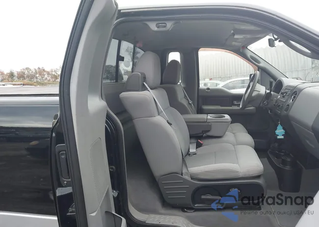 1FTRF14W24NA79402: 43450997