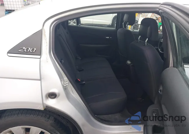 1C3CCBAB9CN282537: 43450371