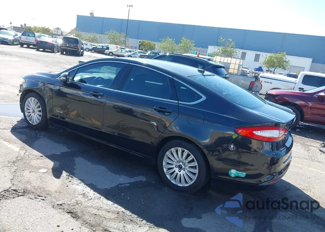 3FA6P0PU4FR247597: 43450473