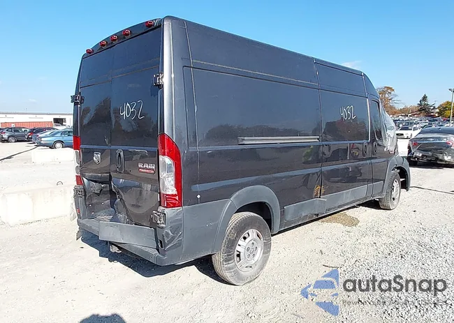 3C6TRVDGXFE501833: 43450532