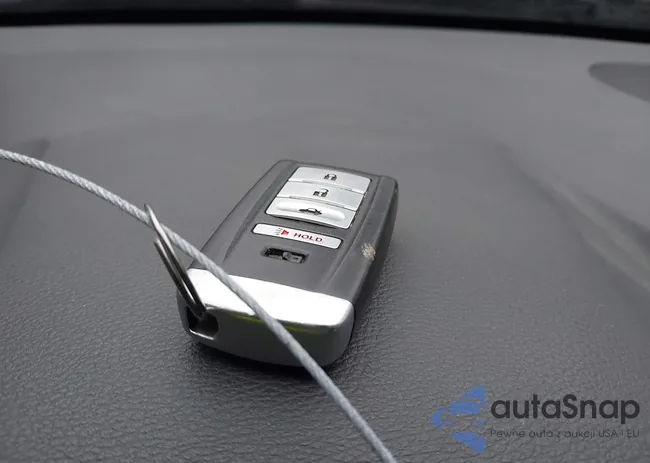 19UUB2F58FA017224: 43451663