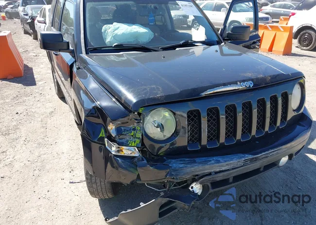 1C4NJRBB3CD636043: 43451887