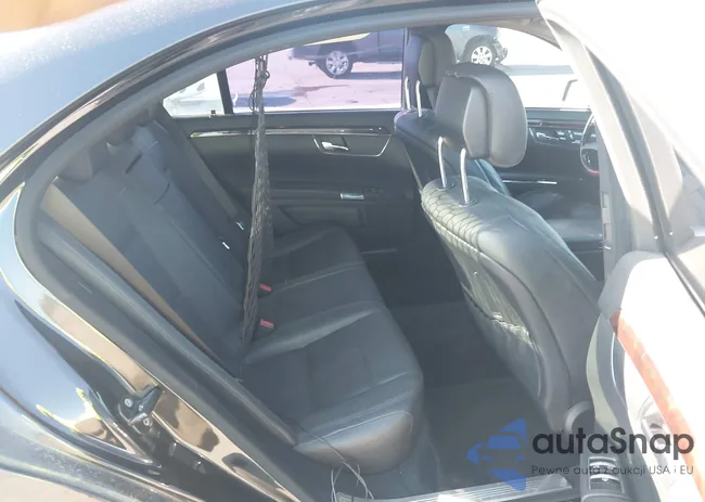 WDDNG7DB2DA524858: 43452084