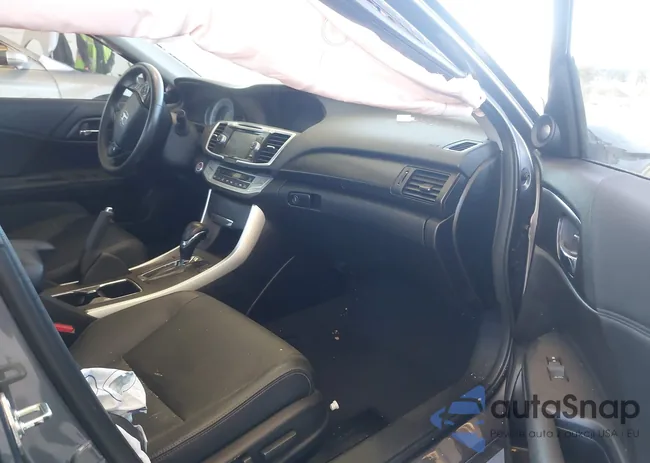 1HGCR2F82FA196247: 43452092