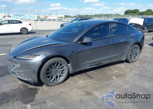 5YJ3E1EA7RF724708: 43451302