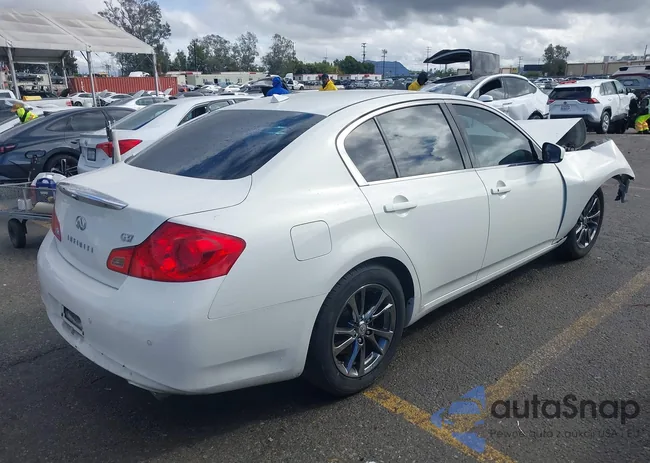 JN1CV6AP9DM305155: 43451444