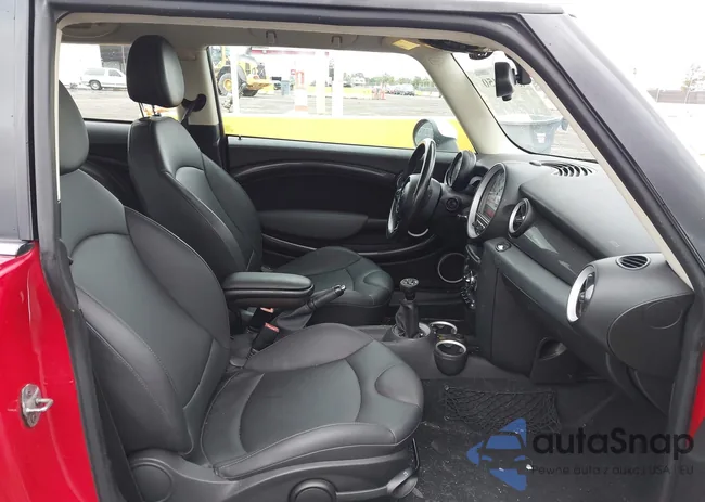 WMWSV3C58BTY22871: 43451450