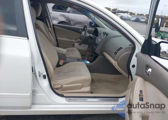 1N4AL2AP4CN427696: 43451537