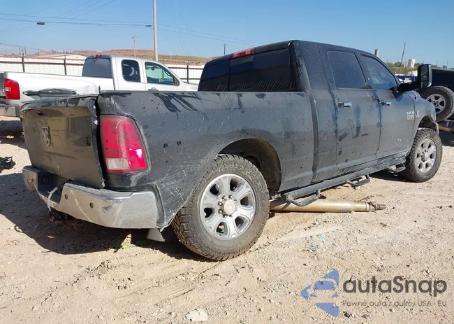 3C6UR5ML4FG571561: 43452689