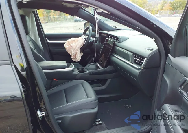 3GKALUEG6TL103881: 43452692