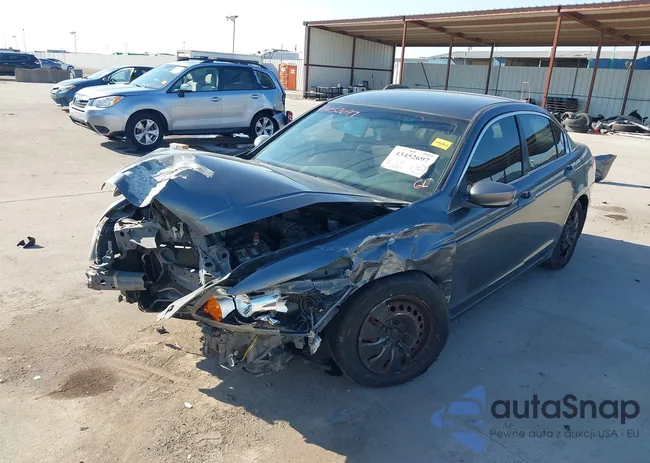 1HGCP2F34BA108657: 43452697