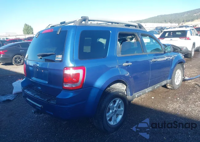 1FMCU9D72AKC52041: 43452743