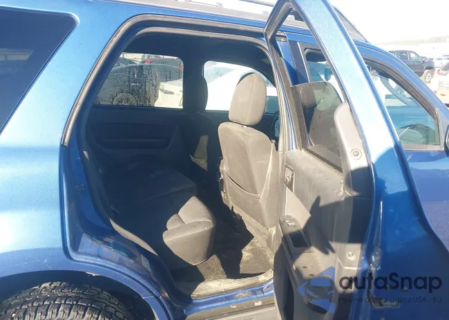 1FMCU9D72AKC52041: 43452743