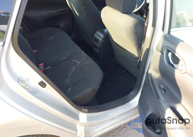 3N1AB7AP8JY276682: 43452775