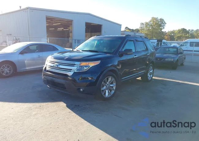 1FMHK7D83CGA33152: 43452858