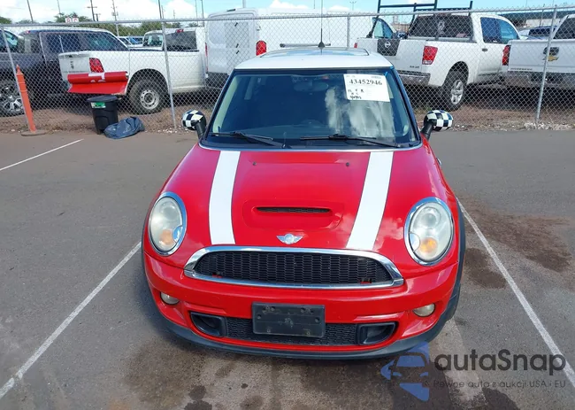 WMWSV3C56BTY13330: 43452946