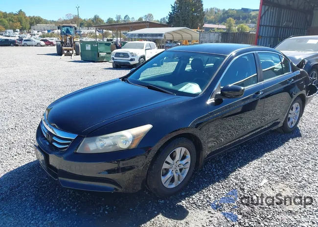 1HGCP2F68CA221541: 43452187