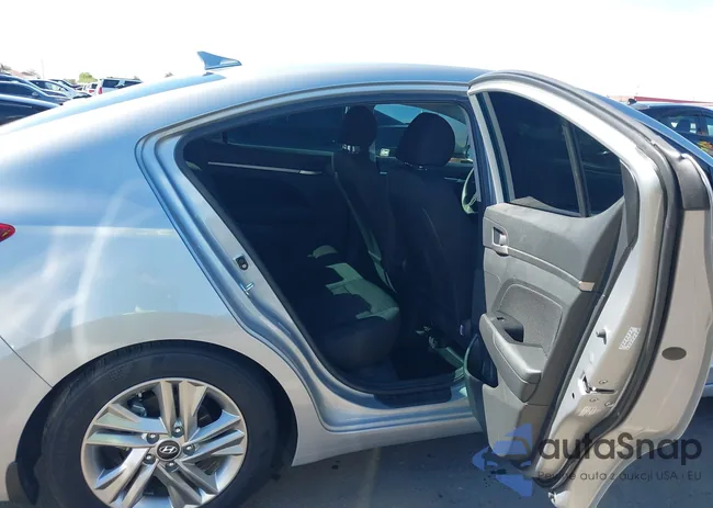 KMHD84LF8LU105959: 43452212