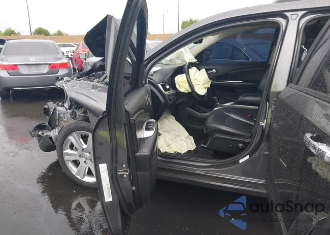 3C4PDCDG8ET150816: 43452226