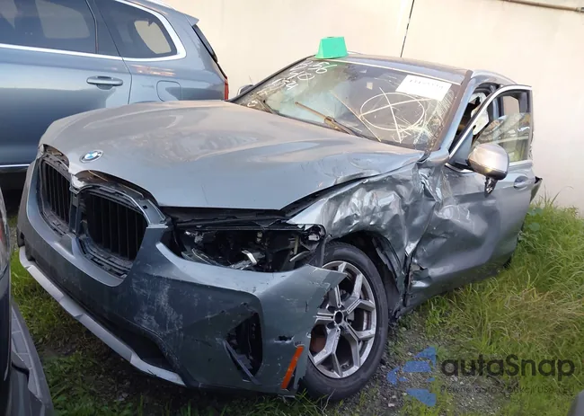 5UX43DP04R9U46777: 43452339