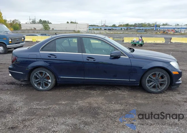 WDDGF8BB5CA656144: 43453732