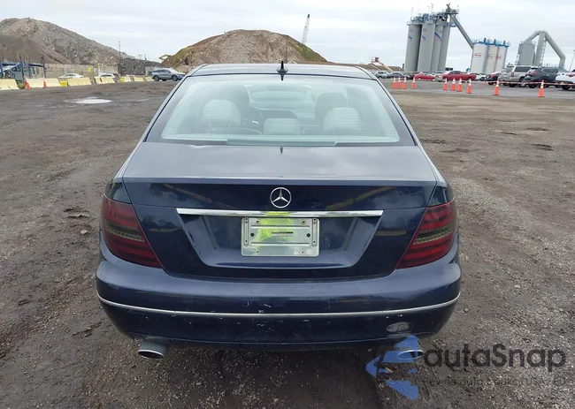 WDDGF8BB5CA656144: 43453732