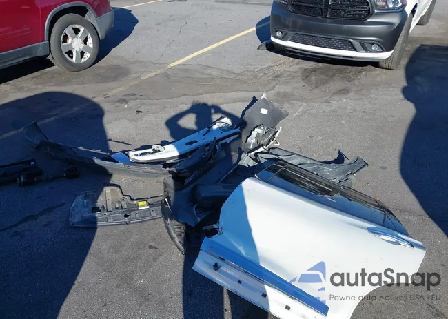 5N1DR2MN2JC619879: 43453776