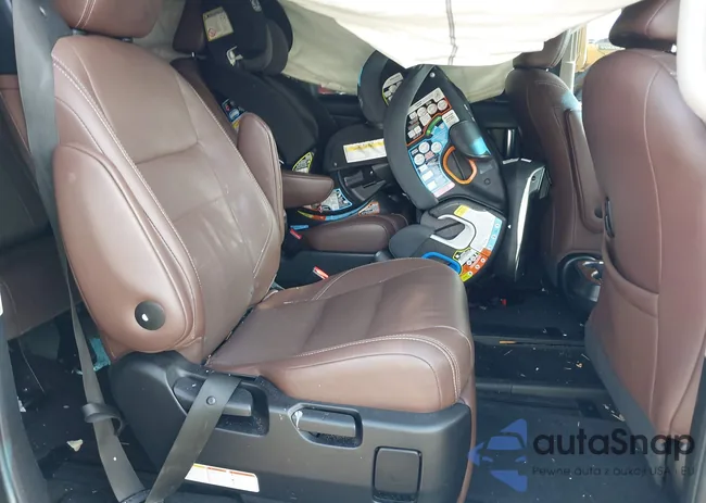 5TDYK3DC9FS533697: 43453171