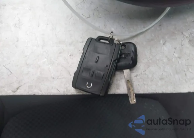 1GCGTCEN4J1328075: 43453230