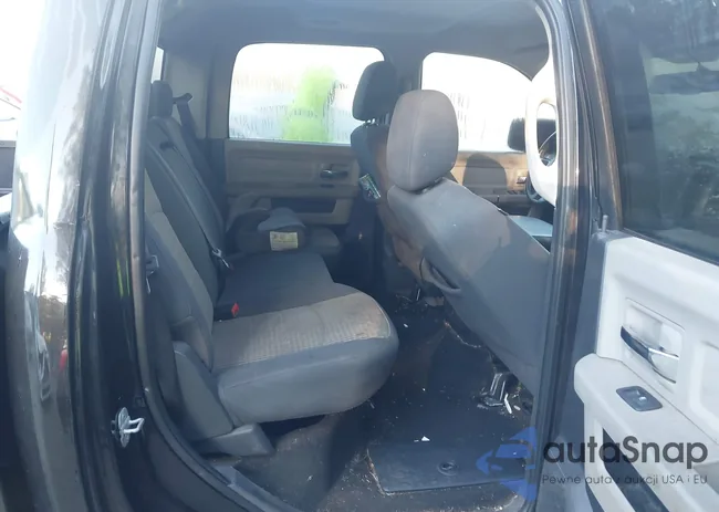 1D3HB13P29J509968: 43453313