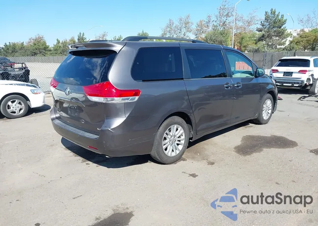 5TDYK3DC8CS267049: 43453378