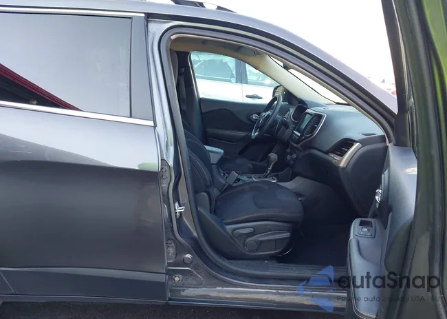 1C4PJLCB2GW374238: 43454575