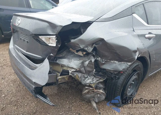 1N4BL4BV7LN321532: 43454650