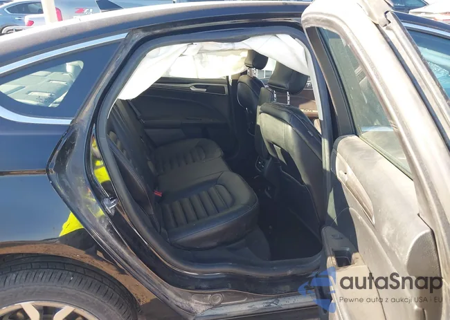 3FA6P0CD4KR231643: 43454941