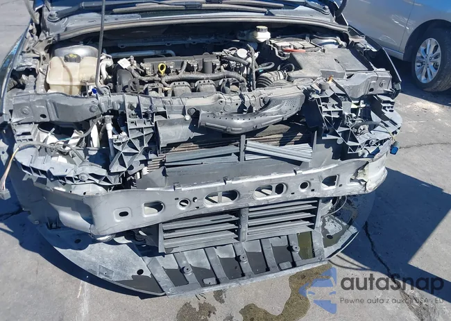 1FADP3J25JL332052: 43454547