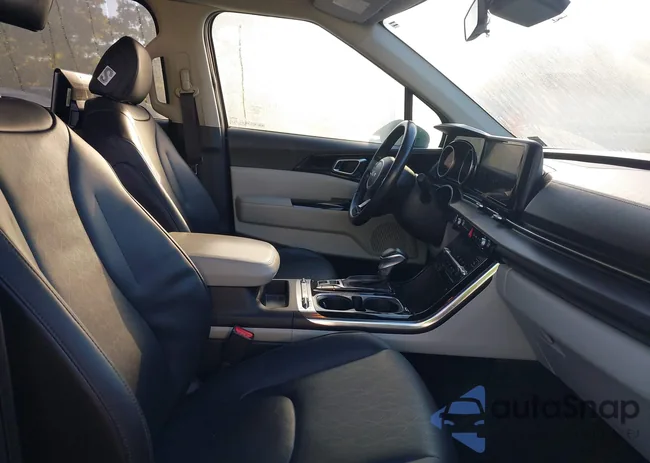 KNDNE5H38N6072782: 43455747