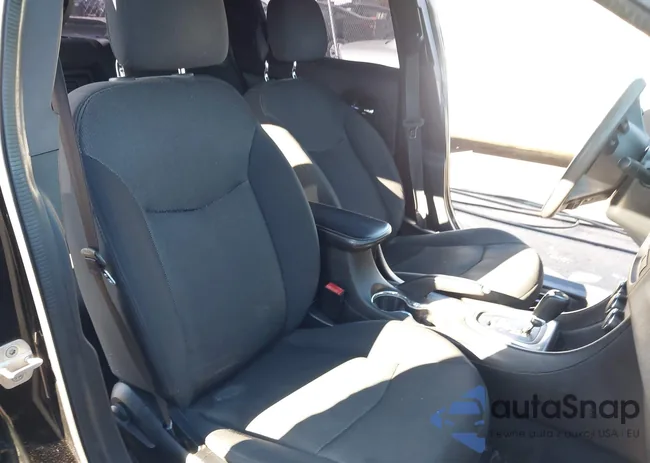 1C3CDZAG8DN748137: 43455752