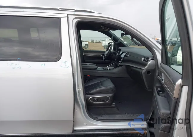 1C4SJSBP3RS167658: 43455982